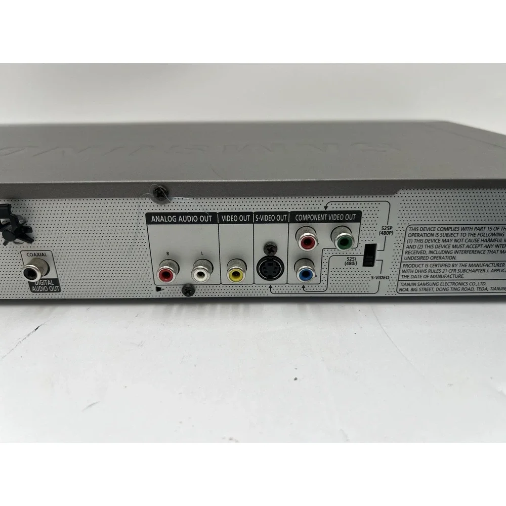 Samsung DVD-P231 DVD Player Tested Working w/ Extra Long RCA AV Cable